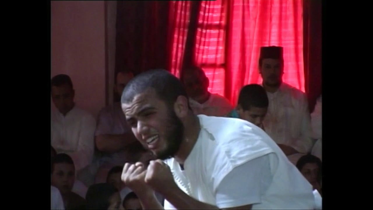 مسرحية بعنوان بر الوالدين