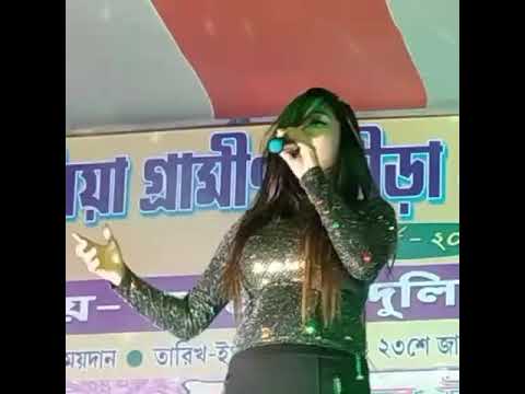 Wo Ek Masoom Si Aankhen Teri Tujhe Aankhon