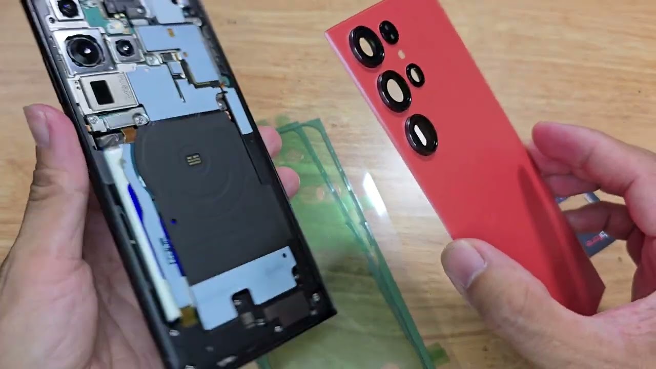 Điện thoại samsung bong keo lưng và hướng dẫn dán lại.