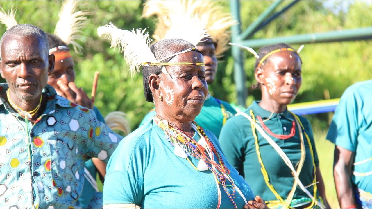 HIVI NDIVYO NGOMA YA WAIKOMA INAVYOTUMIKA KUCHAGUA MCHUMBA