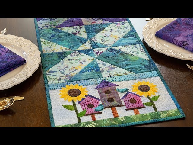 How to make a scripted paper table runner · The Glitzy Pear