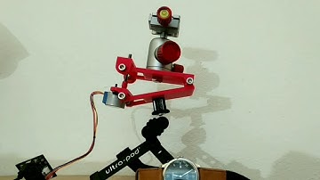 Single axis barn-door style star tracker testing