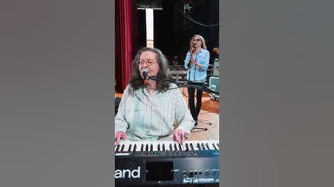 Thumbnail of Digging My Way Out Of Hell Linda Gail Lewis, Danny B Harvey, Annie Marie Harvey Slim Jim Phantom