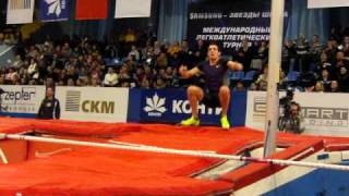 CIMG1080.AVI Renaud Lavillenie 5.88m 19' 3 1/2