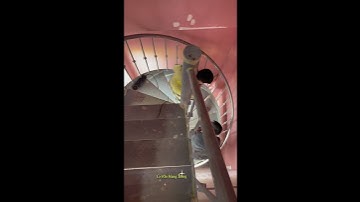 Thi công cầu thang xoắn ốc bằng sắt tại số 1 đường Xuân Thuỷ, Cầu Giấy. Hotline 0865661990