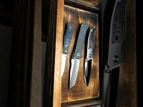 Happy Friday! Whatcha Carrying?