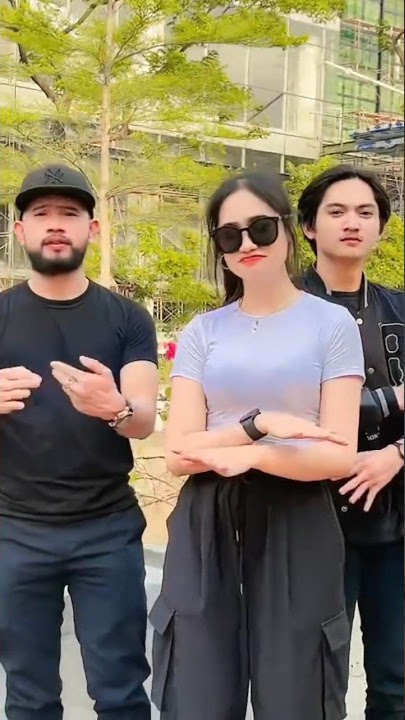 mari bergoyang 🗿#trendtiktok #novitasarireal #novitasari
