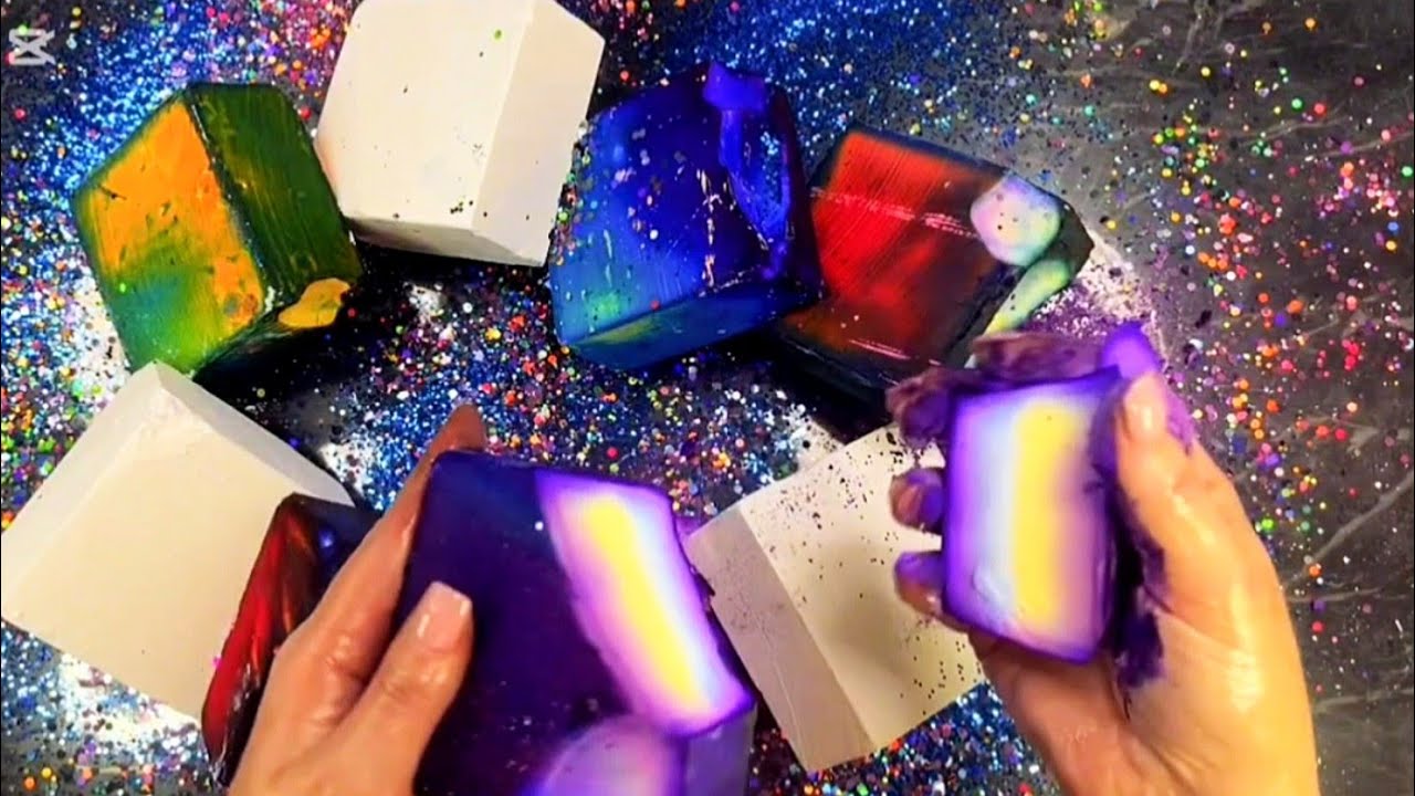 Colourful Dyed Gym chalk Crumbling #oddlysatisfying #gymchalkcrush # ...
