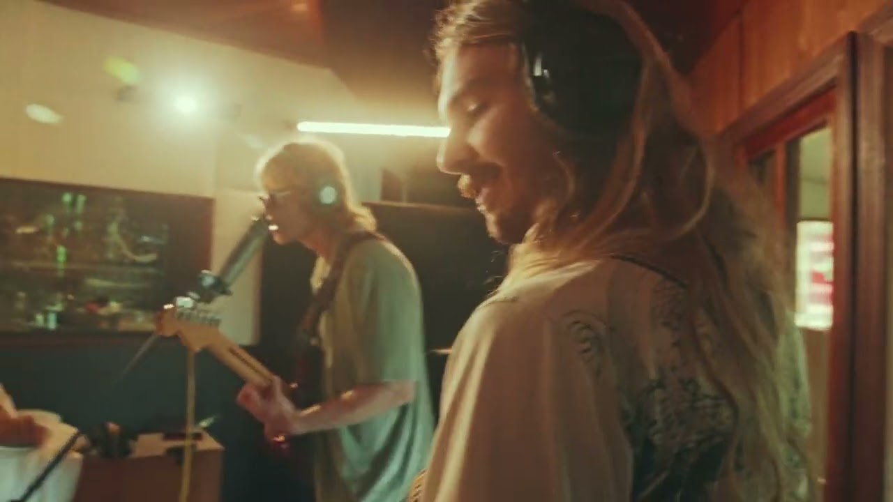 PEACH FUR - Meant To Be (Live at Rockinghorse)