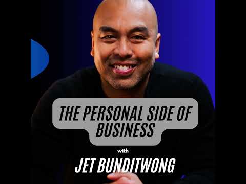 David Nussbaum demonstrates Proto Hologram with Jet Bunditwong