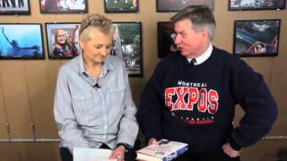 Photographer Russ Hansen Visits Windsor Star News Cafe