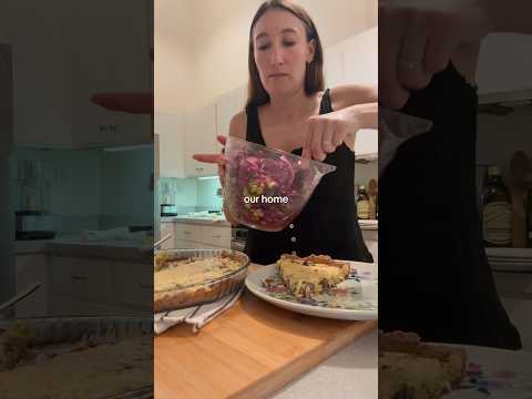 Recipe by Capucine Emily: Mushroom and leek quiche #easyrecipe #easymeals #familymeals #vegetarian #leeks