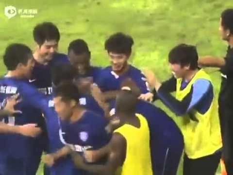 هدف ولا اروع للاعب اللبناني رضا عنتر