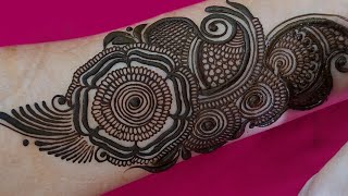 Arabic backhand mehndi design Back hand beautiful henna design- - Mehandi ka Design