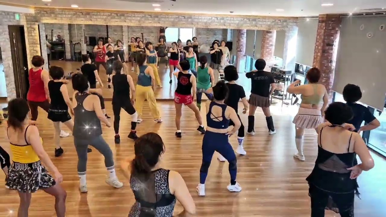 Come back home-2NE1 😚오전1부 언니쓰님들 수업영상👏출처:한국트레이너진협회(열현쫑아쌤님🙏🙂‍↕️