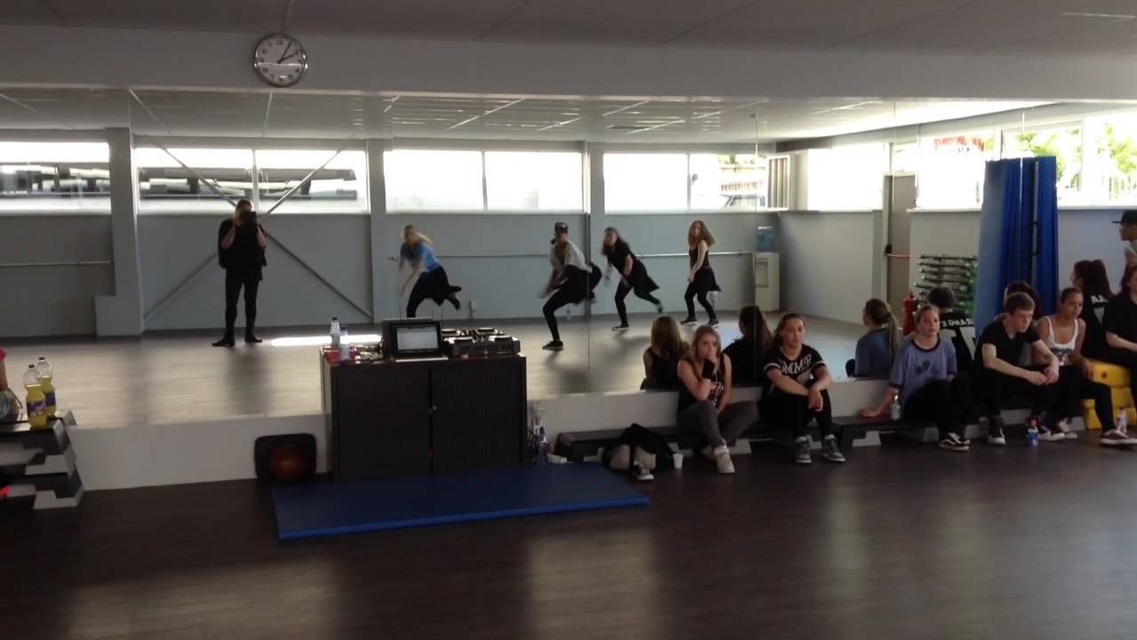 Daphne Dance Improvement Amstelveen (Busta RhymesTwerk it) YouTube