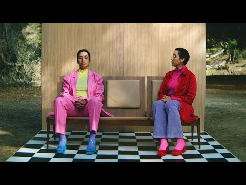 Putar ... - Kadhja Bonet