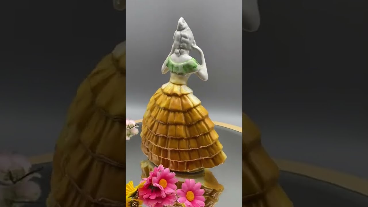 Art Deco 1930' Porcelain  Crinoline Lady Figurine