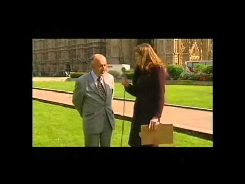 Дэйзи Донован. Интервью для The 11 O'Clock Show