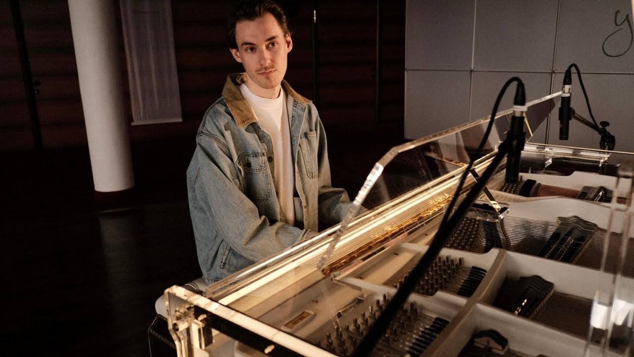 Alexander John X Schimmel Pianos - Flow Rework (Live Session) 4K