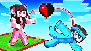 Eli Shares a Heart With His Girlfriend on a ONE CHUNK!