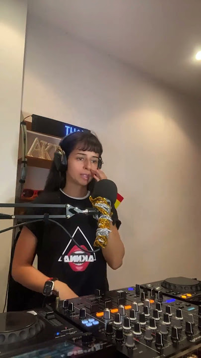 AKNNA