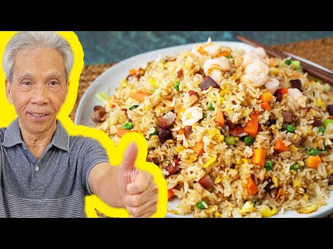 ❤️  Dad's SCRUMPTIOUS Yangzhou Fried Rice (揚州炒飯)!