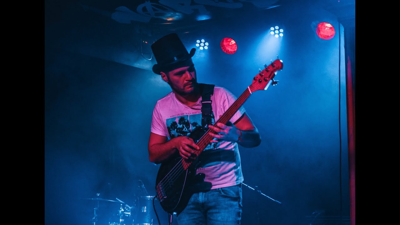 The Legendary Flower Punk - Vilnius, LT (Narauti Club, 19.11.2016)