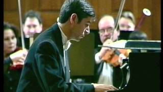 Rachmaninoff Concerto No. 3, Part 1 - Rustem Hayroudinoff