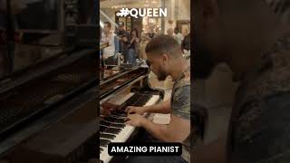Stranger playing Queen at the piano in a mall #piano #queen
