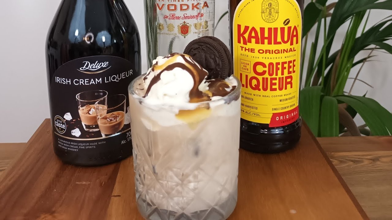 How to make White Russian MUDSLIDE COCKTAIL #cocktail #drinks #