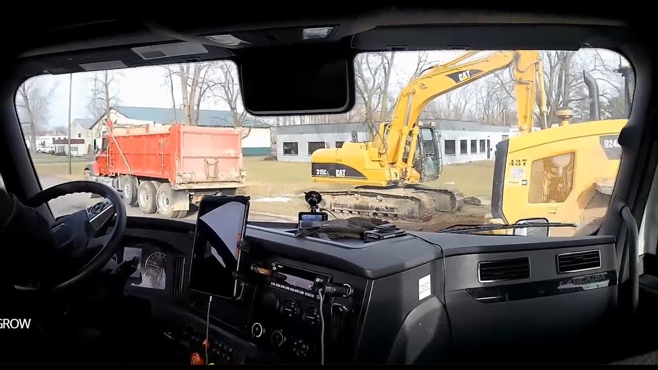 Crazy Things I See Trucking 2