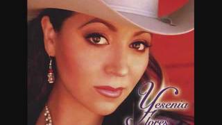 YESENIA FLORES  *  "PARTIENDOME EL ALMA"