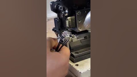 HH-MO Terminal Crimping Applicator is processing linked flag terminals on 2-pin cable