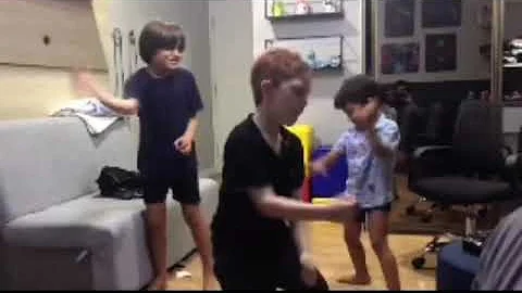 Felipe Tavares Gamer Tranca Ruas
