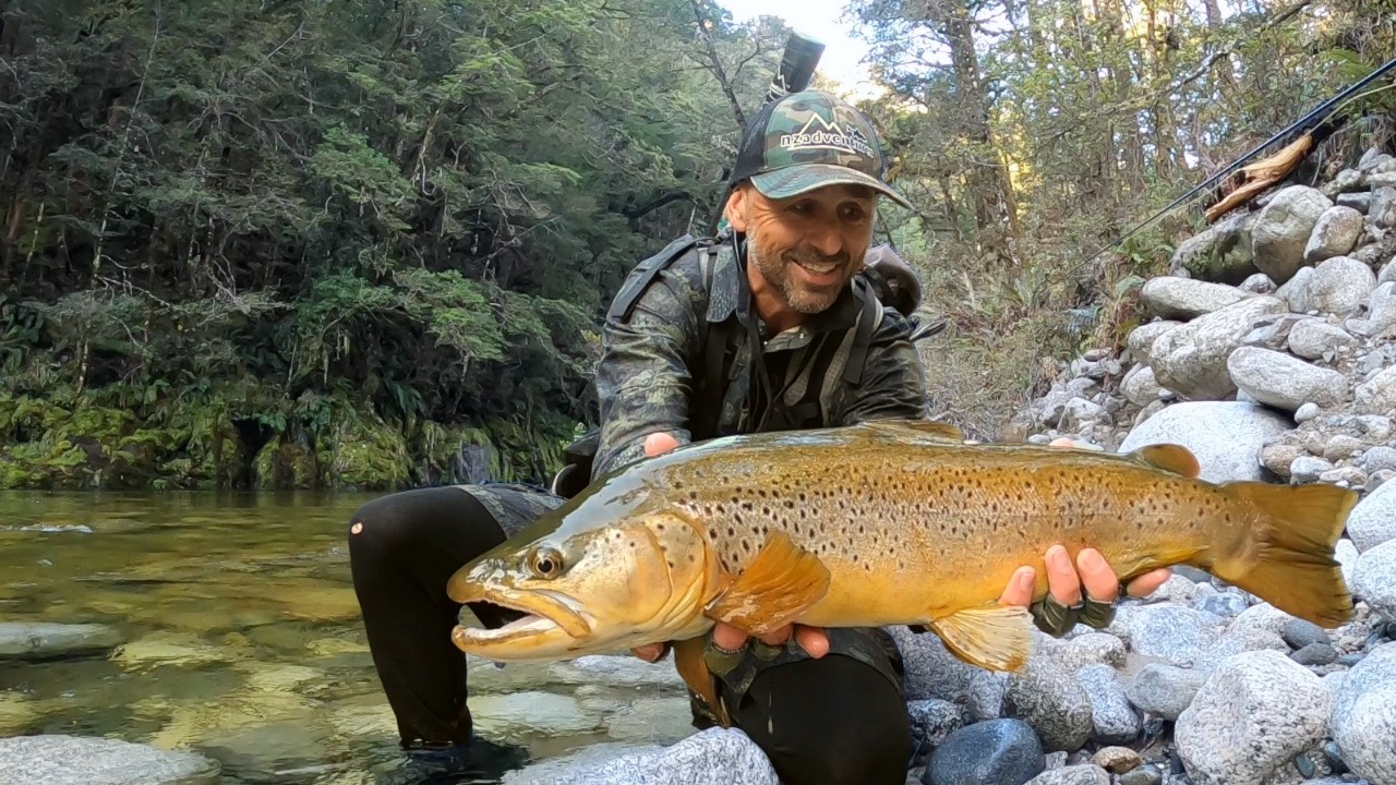 AWESOME Dry Fly - New Zealand Fly Fishing