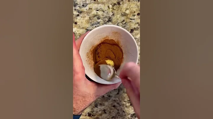 These 130 calorie cinnamon buns have 14g of protein. You should make them this weekend.