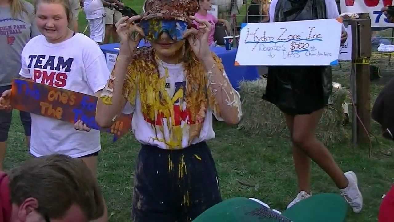 Cheerleader takes one for the team and earns LP Cheerleaders new uniforms!