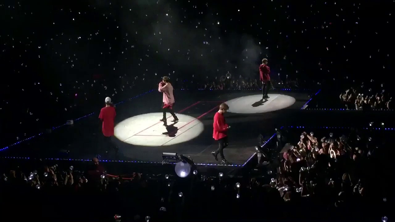 [170402] BTS The Wings Tour in Anaheim - Save Me Fancam - YouTube