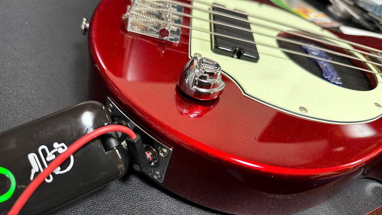 pignose エレキベース レッド(カスタム) ピグノーズベースでクリーントーン アンプ交換&センドリターン