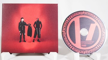 Twenty One Pilots - Breach CD Unboxing