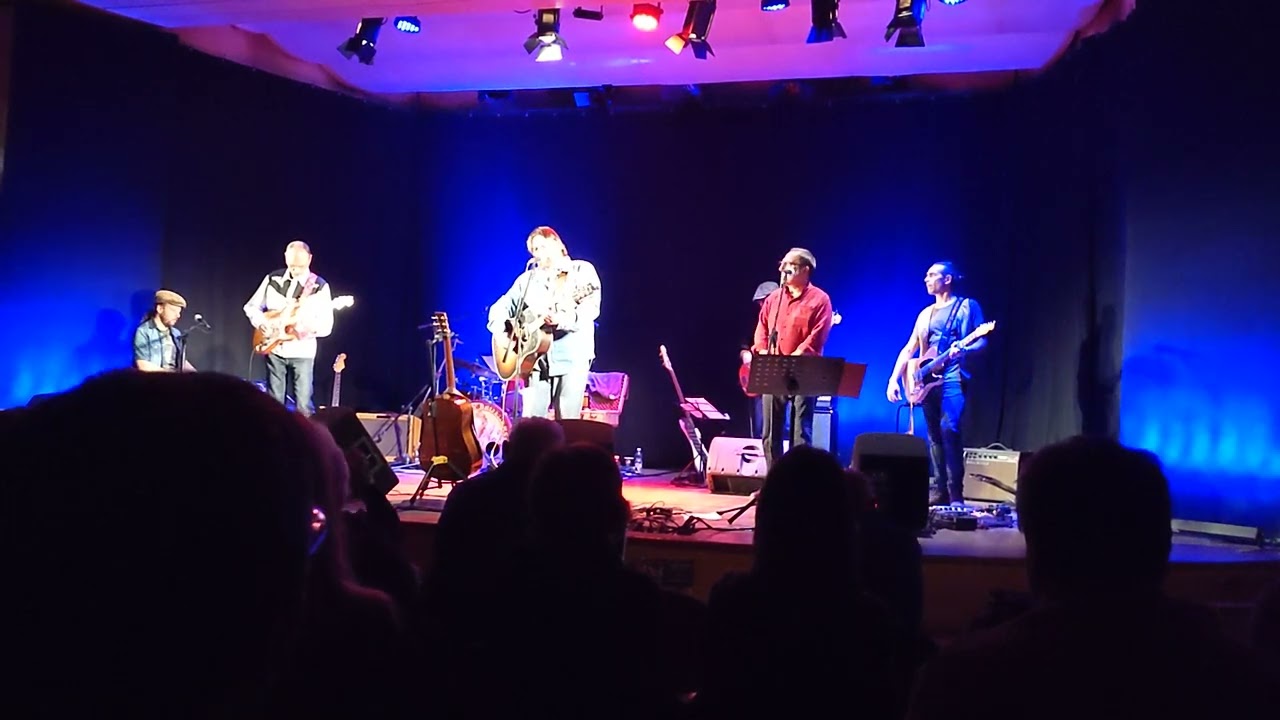 That's me on the page - Mandolin Brothers+Edward Abbiati