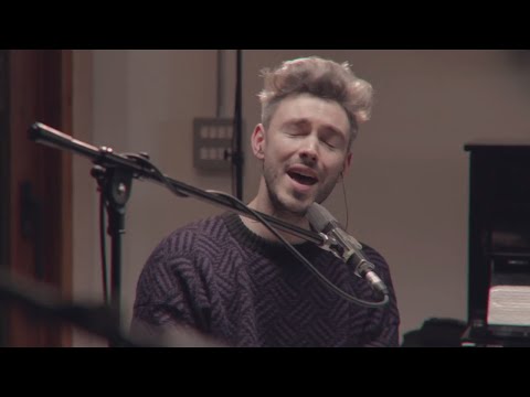 Royce Wood Junior — Royce Wood Junior - Midnight (live from Urchin Studios)