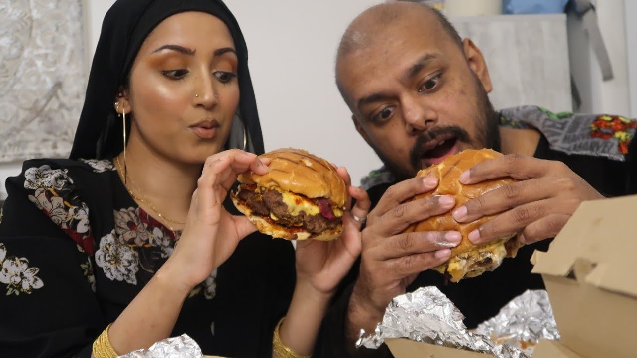 Vlog 37 | Family Mukbang with Safwanz Wirral Takeaway | Juiciest Burgers in Town | Bengalistagram