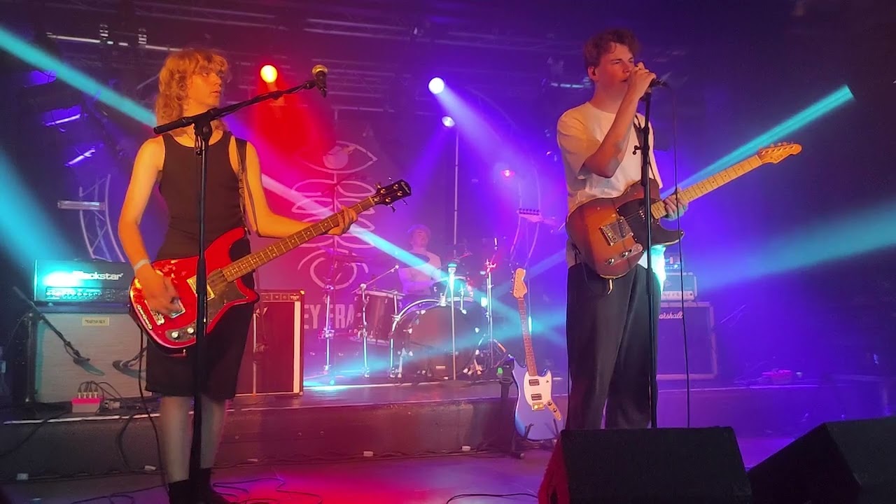 Harley Francine - Poison (Live at De Lantaarn)