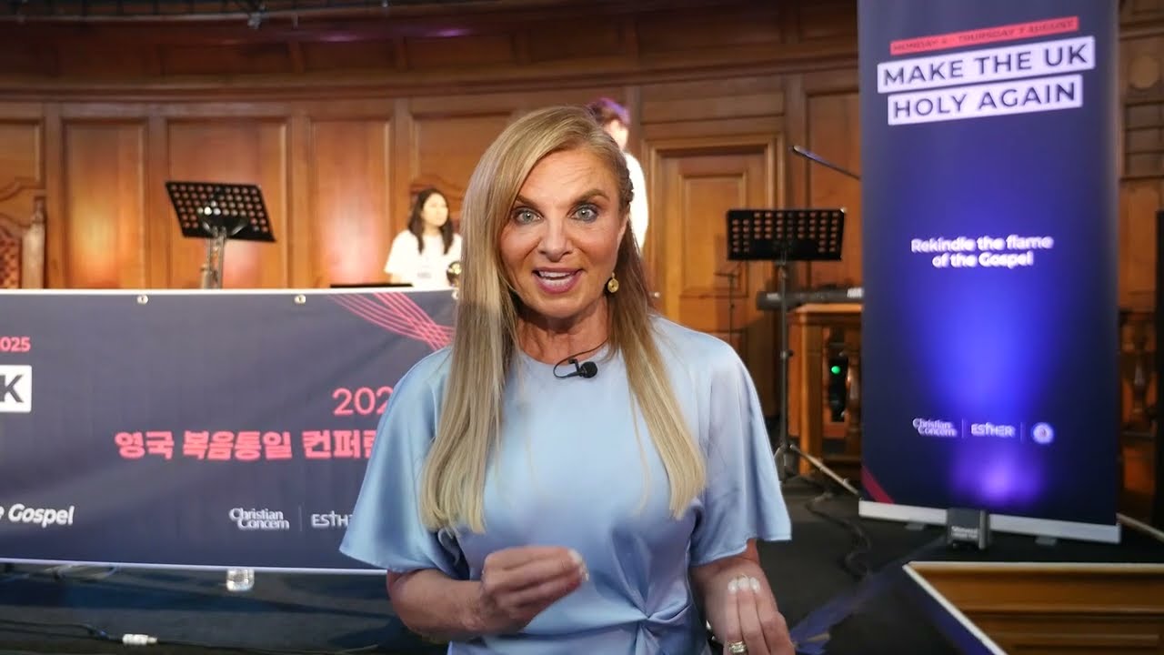 Hundreds of Koreans gather in London to pray that God would 'Make the UK Holy Again'