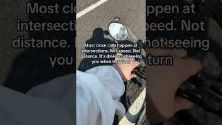 #BikeCommuter #CyclingSafety #RideSmart #UrbanCycling