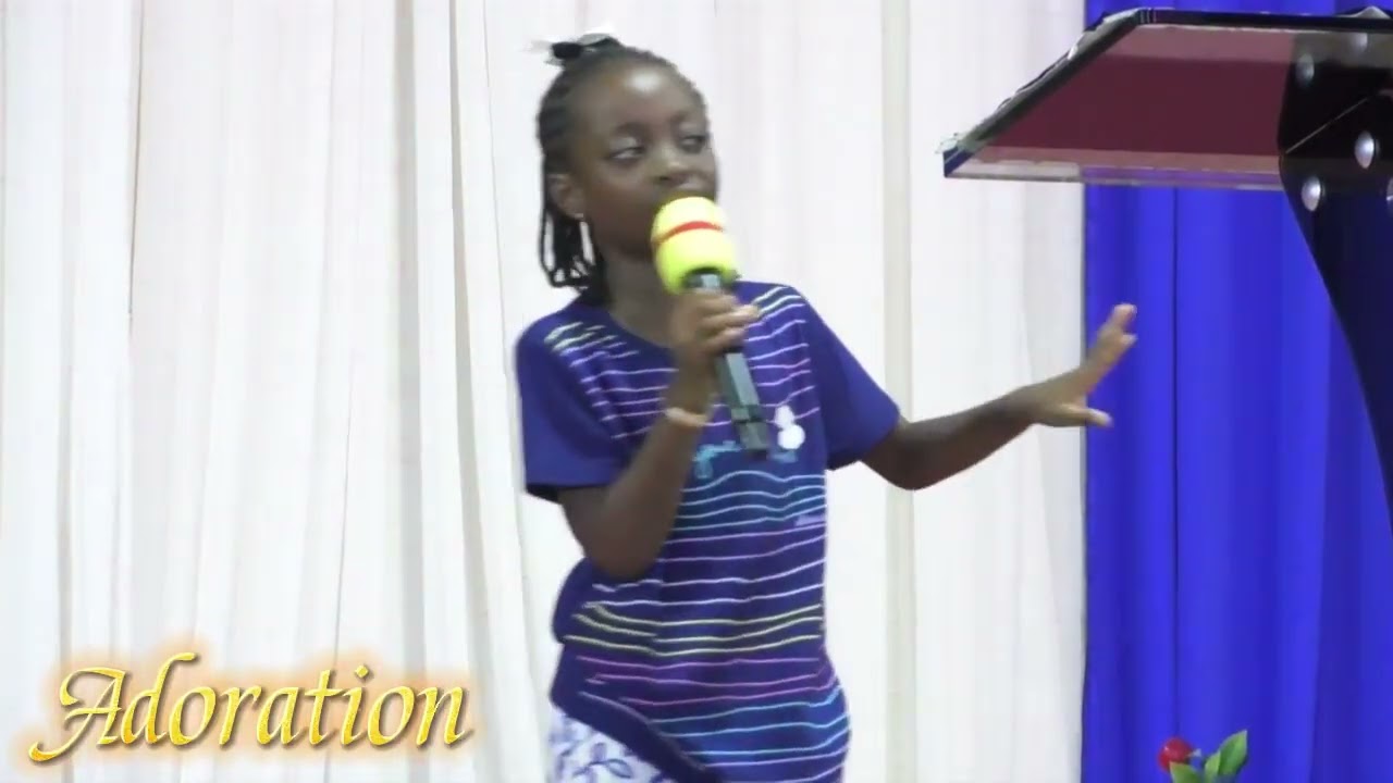 🎤🎼ELLE REVIENT À BERTOUA APRÈS DES ANNÉES ET DIRIGE L'ADORATION SELON L'ESPRIT-SAINT😭