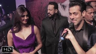 Jai Ho Premiere In Dubai