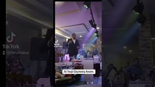 Al Yeşil Giyinmiş Muharrem imik